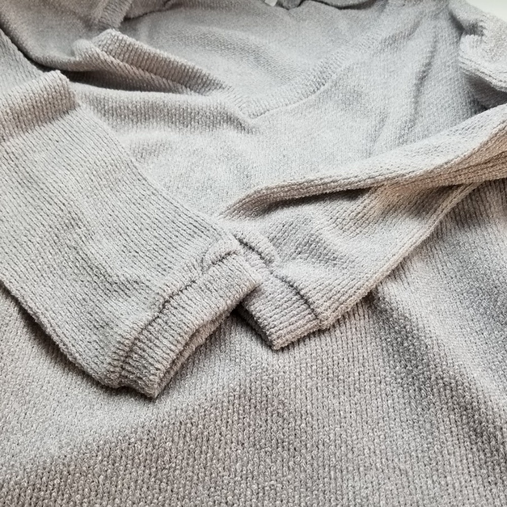 SALE! NWT Sweater V Neck SOFT Knit Gray REStocK ! - Picture 4 of 8